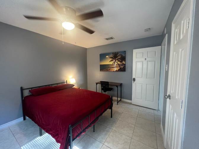 PadSplit's room