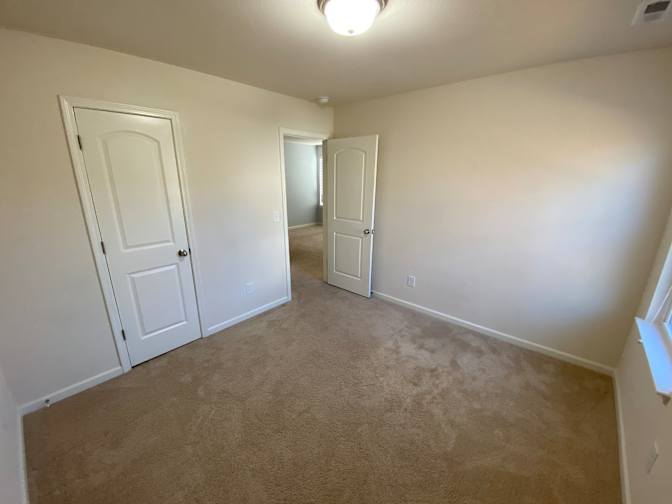 Alcove Rooms's room