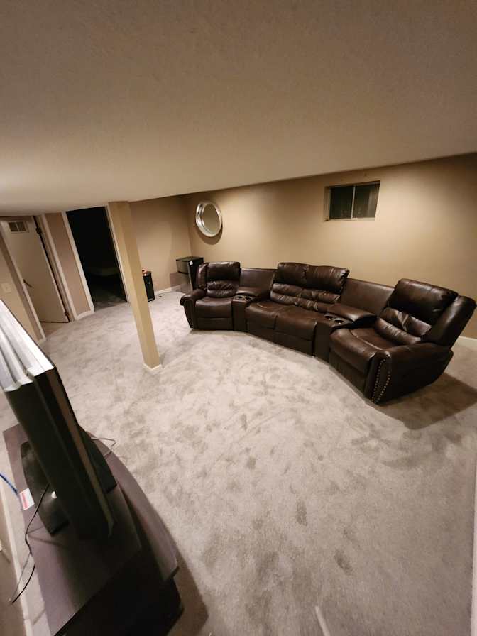 Max's room