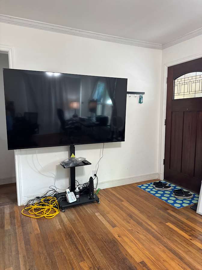Pete's room