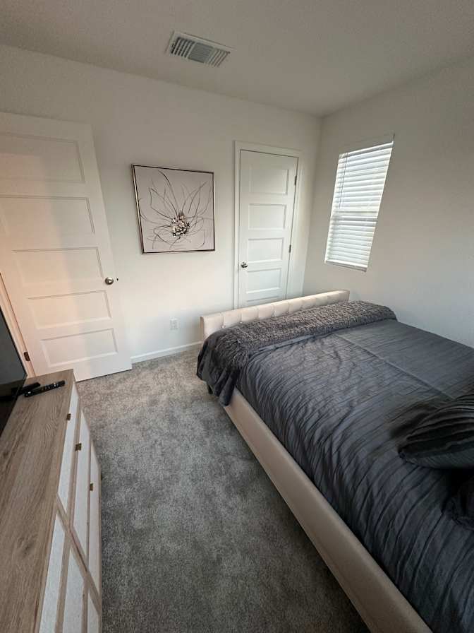 Rhonda's room