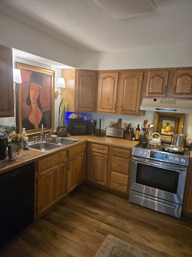 The Suite's room