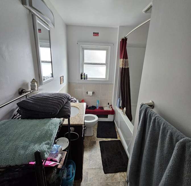 Victoria's room