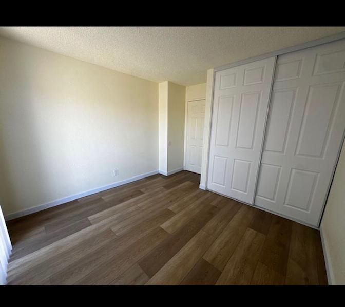 shub kaur's room