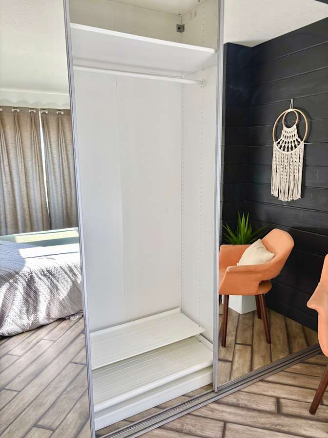 Lauren's room