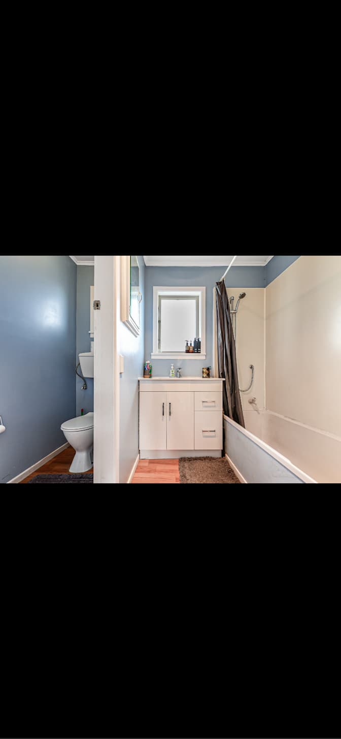 Georgina's room