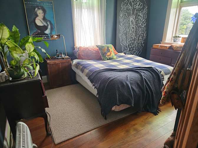 Julia's room