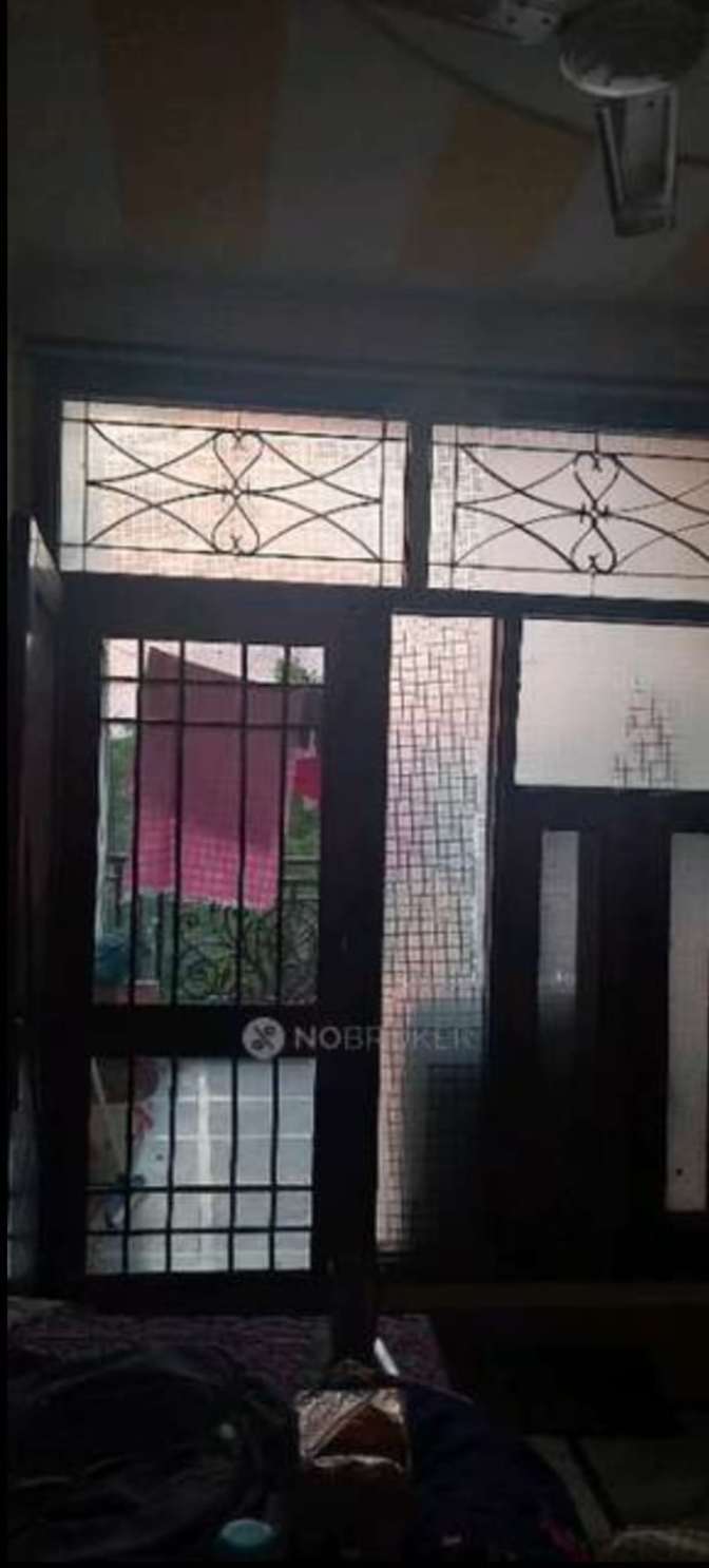 disha's room