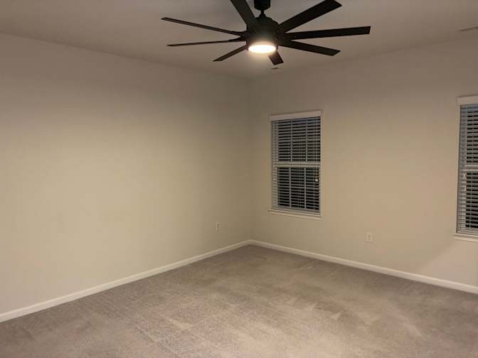 Alcove Rooms's room