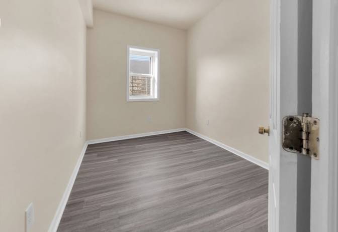 Alecia  Jones's room
