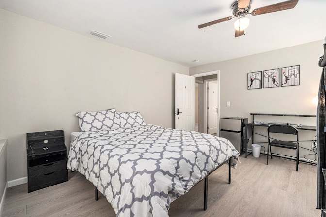 PadSplit's room