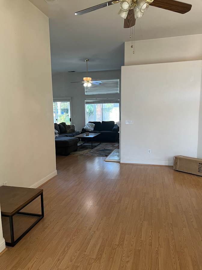 Nd's room