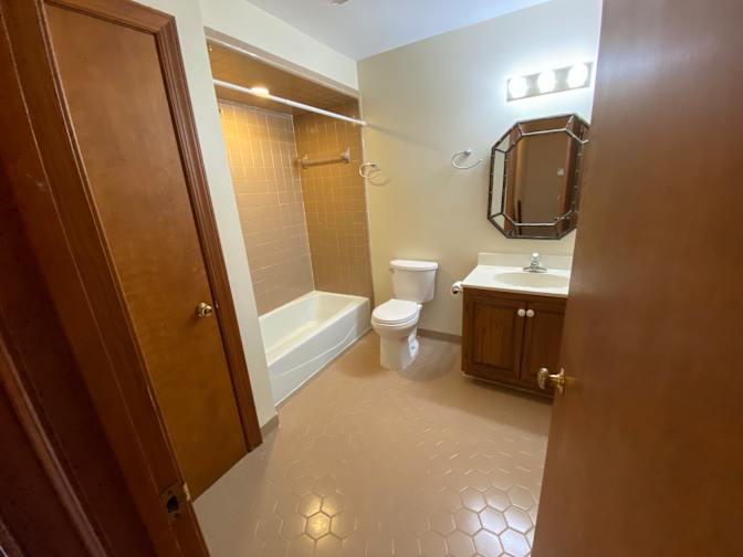Alcove Rooms's room