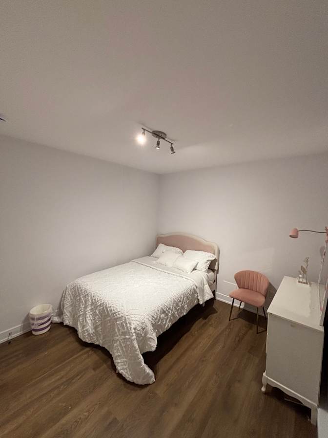 Crystal's room