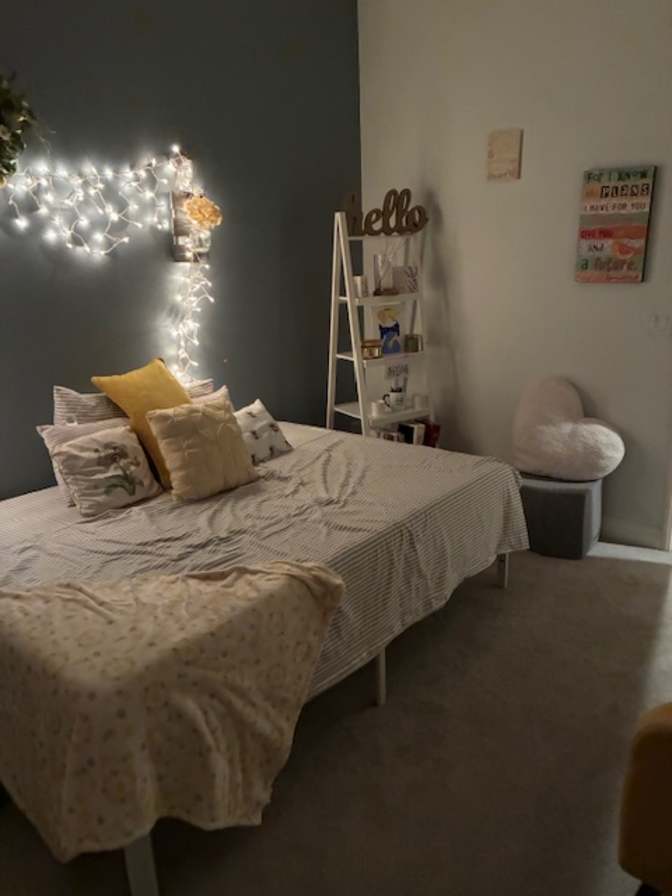 Karol M McCool's room