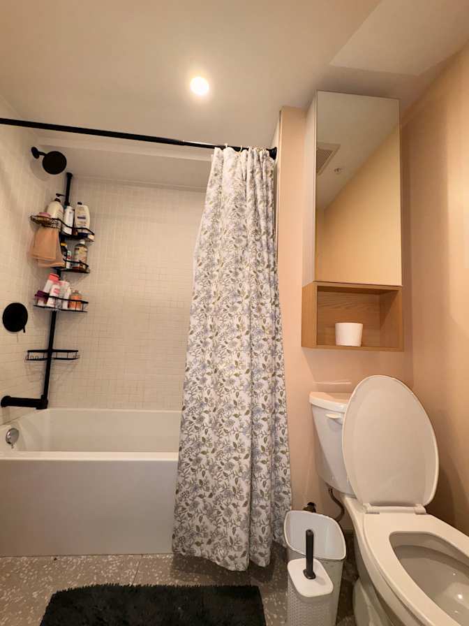 Sara de la Calle's room