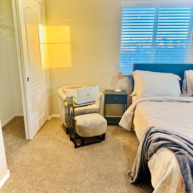 Melissa's room
