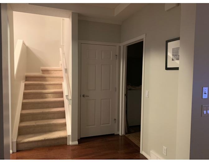 Laura KESSLER's room