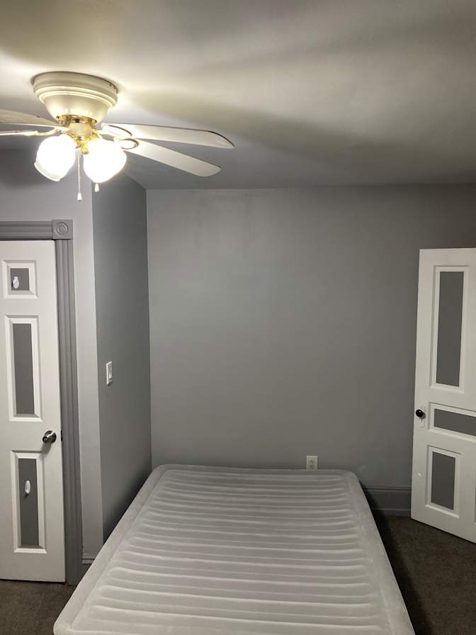 Jorge's room