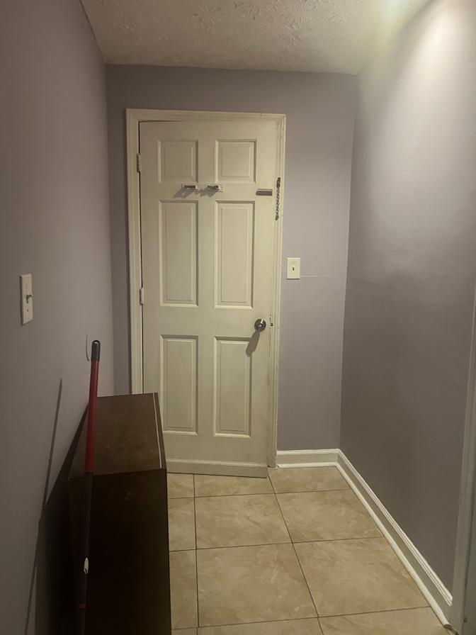 Carmen's room