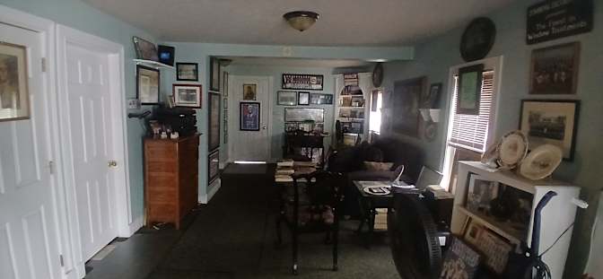 Tom Zomberg's room