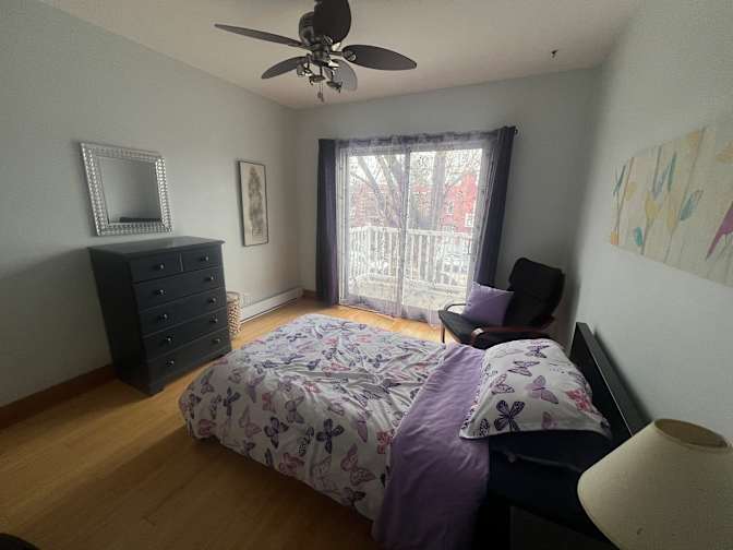 Carole's room