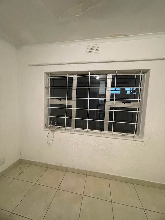 Lisa's room