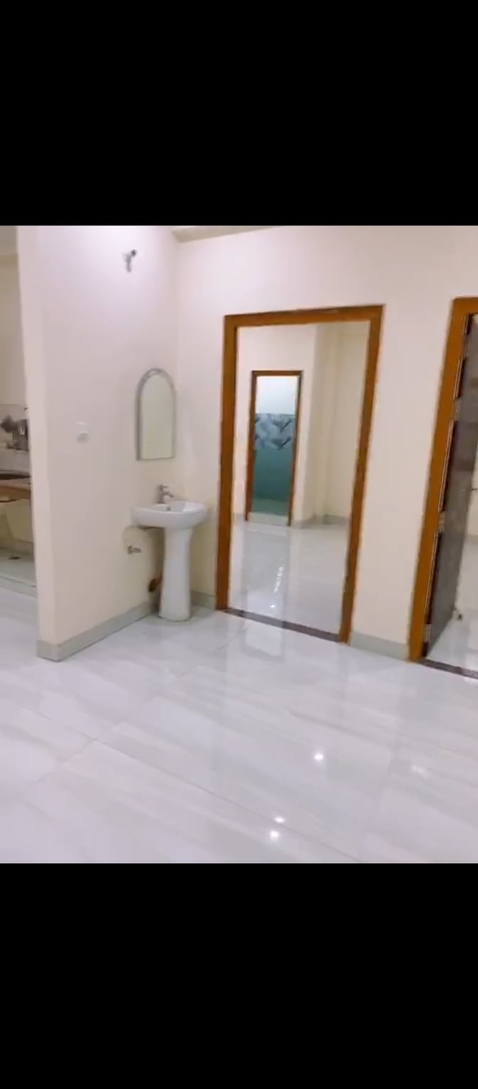 Mansalwa Shaikh's room