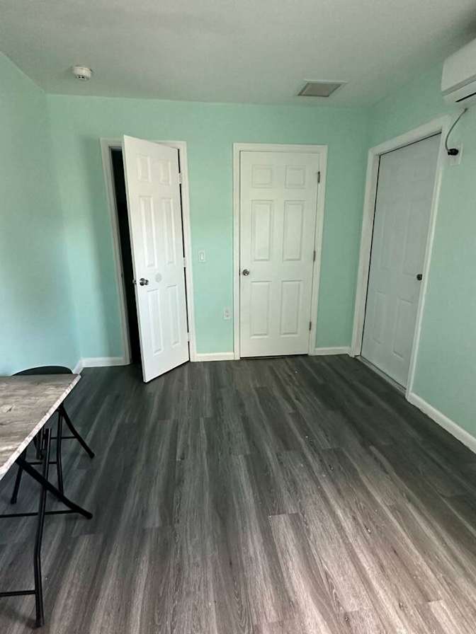 Denis's room