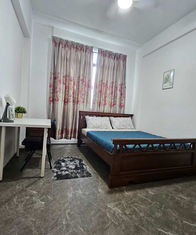 Sunny's room