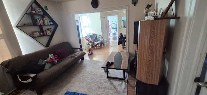 Mark's room