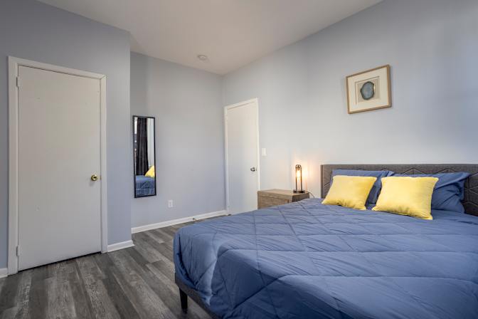 Lius Estate's room