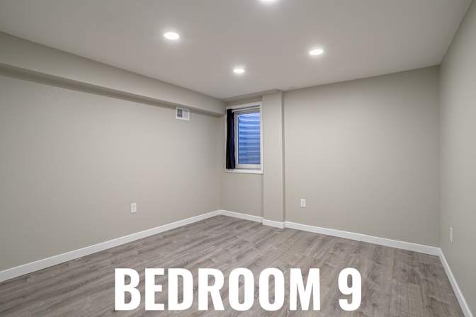 HomeCrew's room