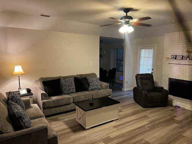 McArthur Evans's room