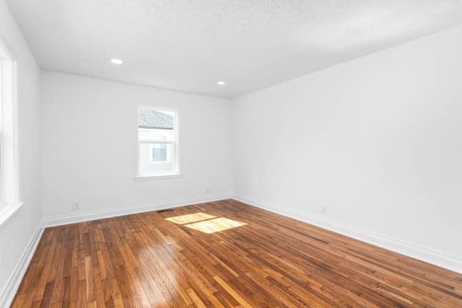 Alcove Rooms's room
