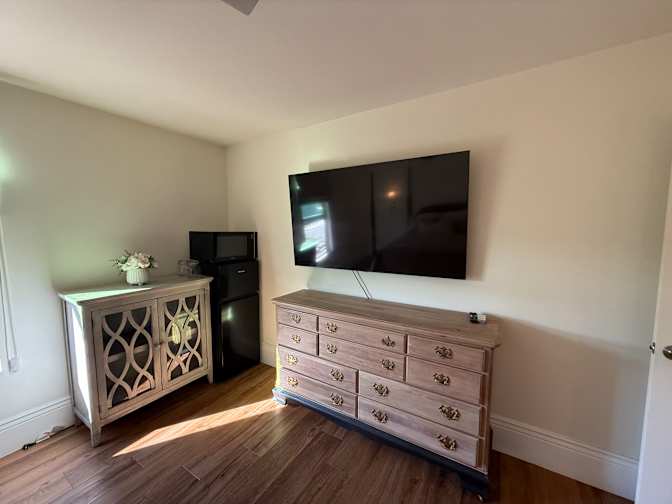 Lorena's room
