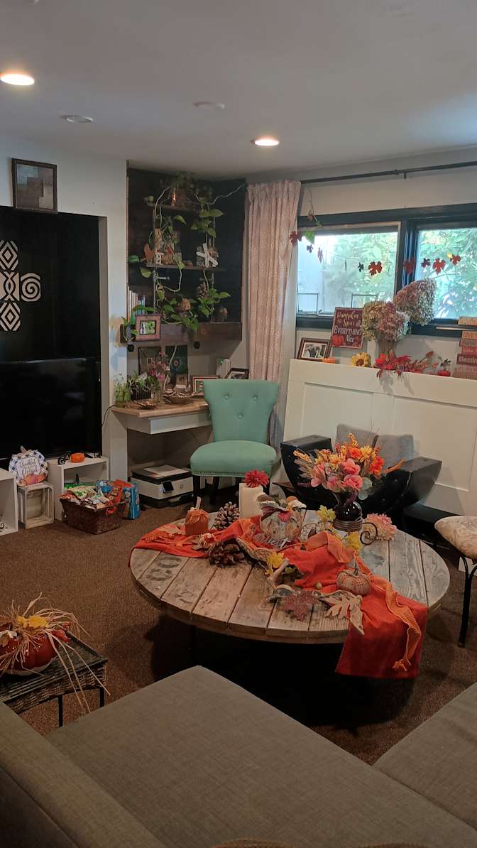 Kali's room