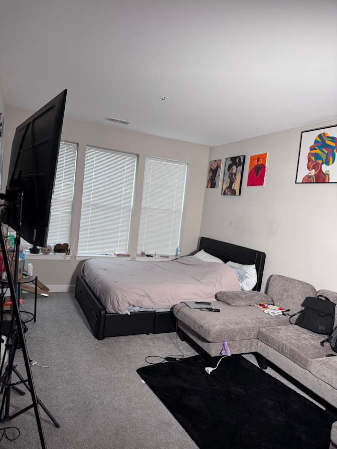 Thelma's room