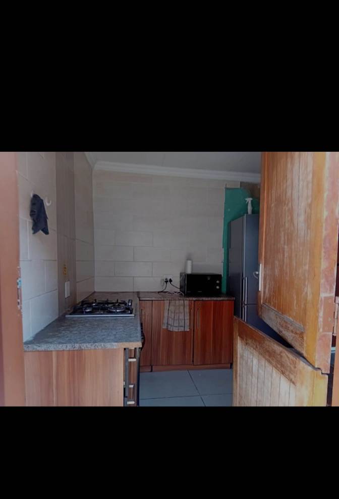 ZwelakheSamuel Msiza's room