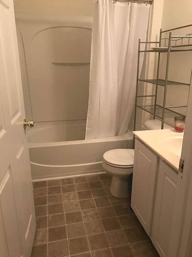 Alcove Rooms's room