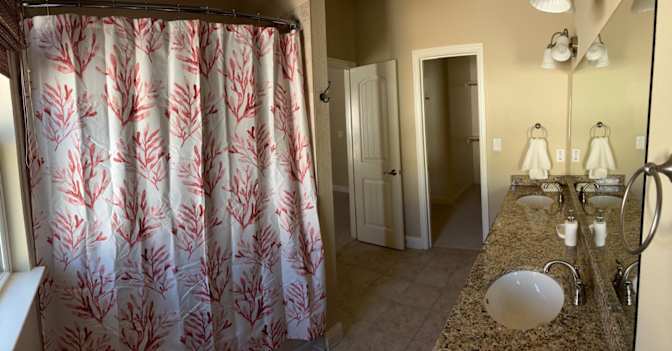 Jorge's room