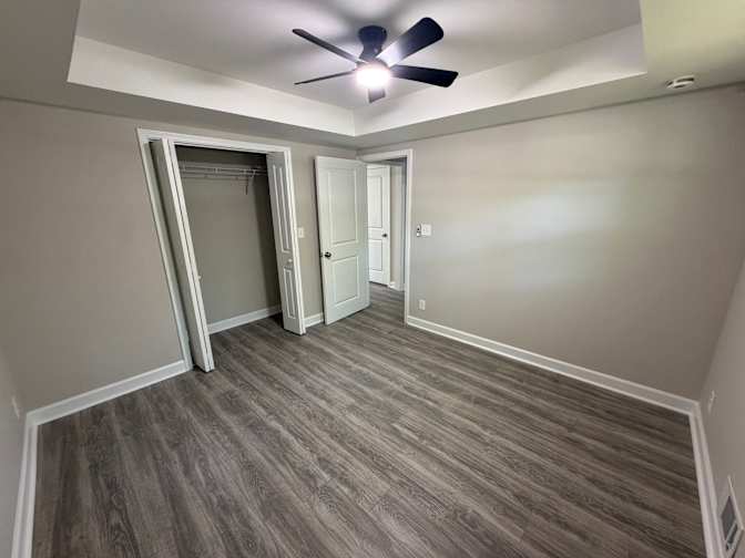 Alcove Rooms's room