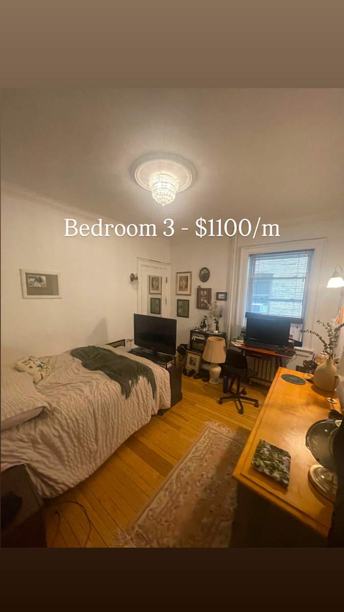 Laurel's room