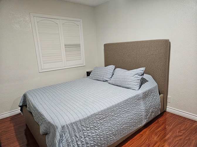 fredyy's room