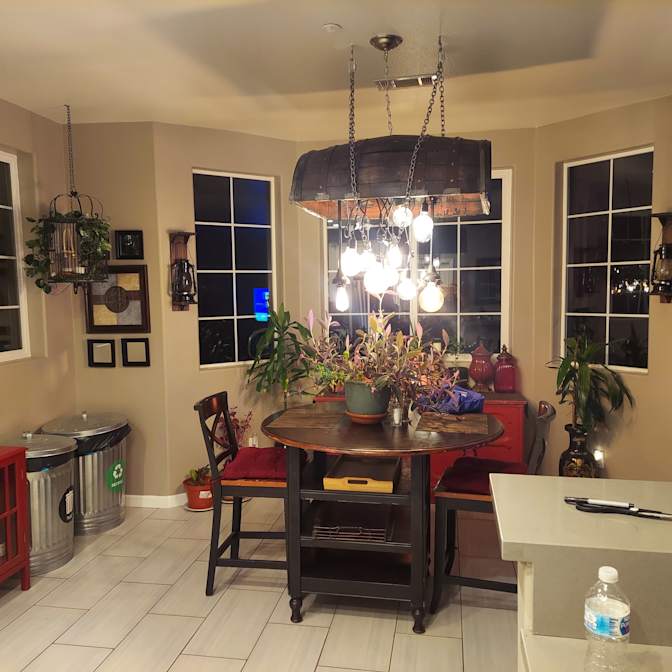 Carlos's room