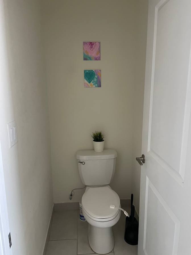 Mayelit's room