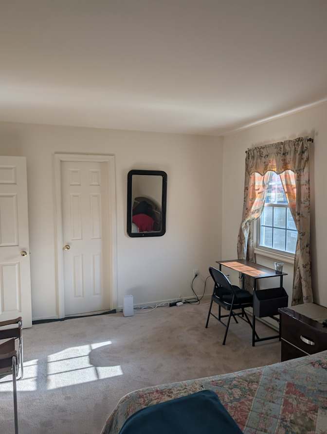 Richardo's room