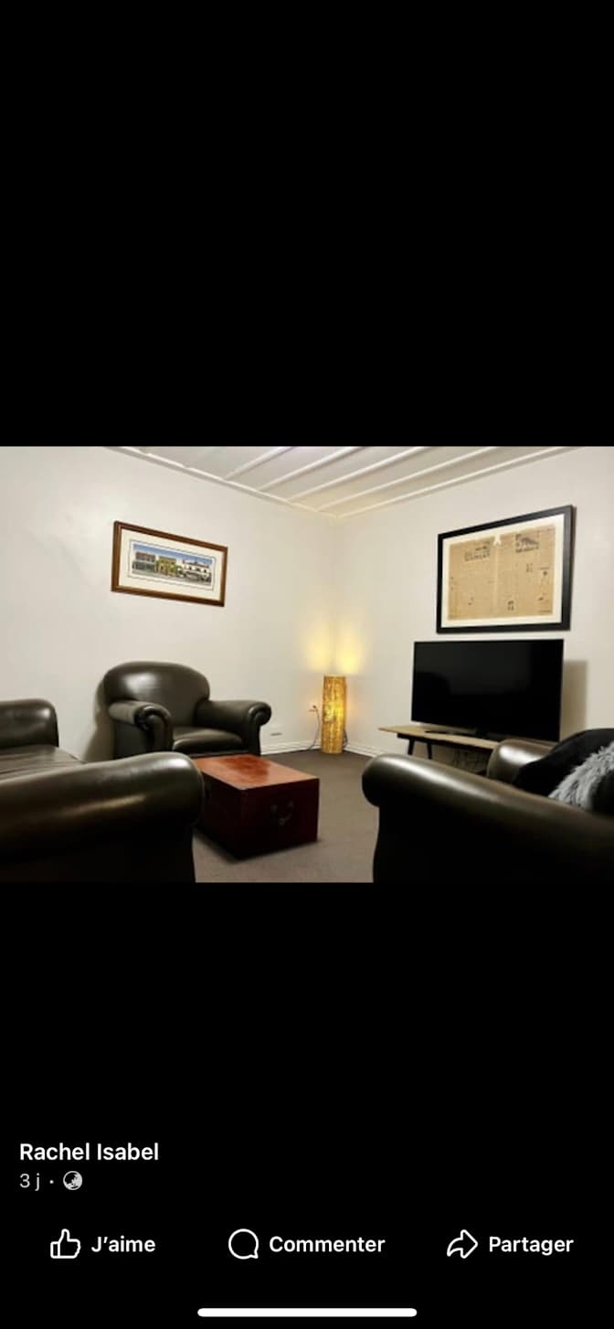 Léonie's room