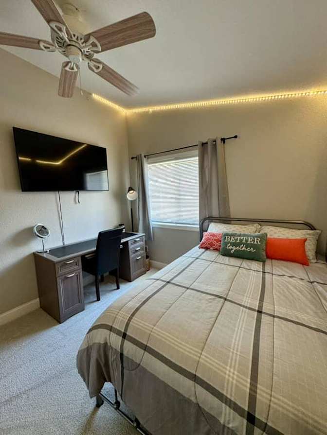 Tammy's room