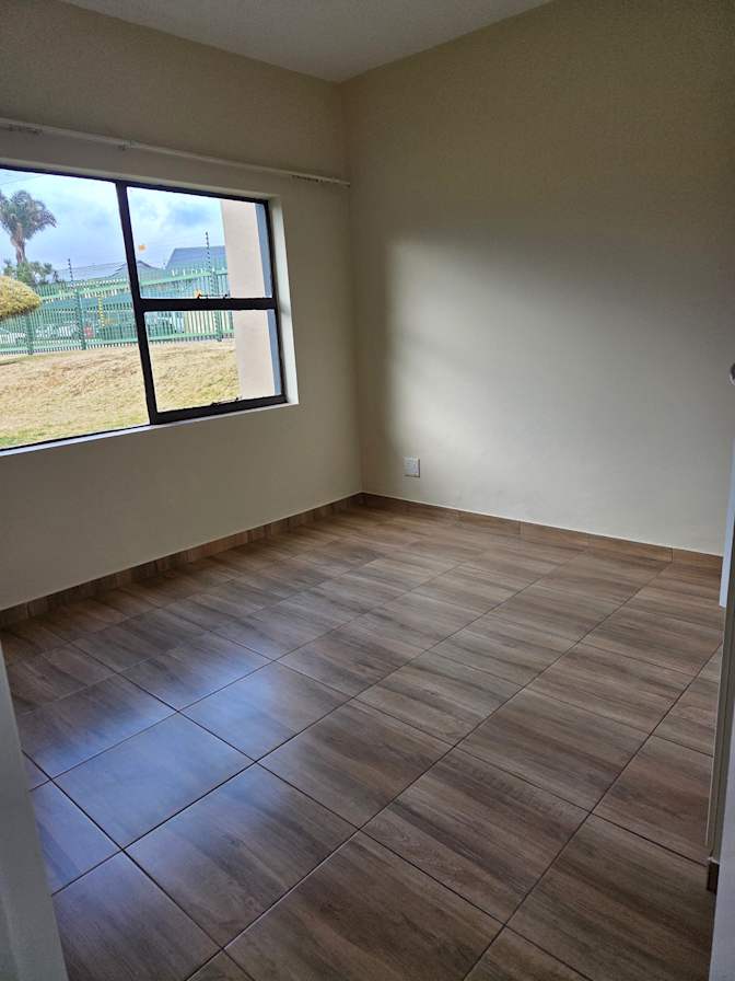 Maesi Mpeko's room